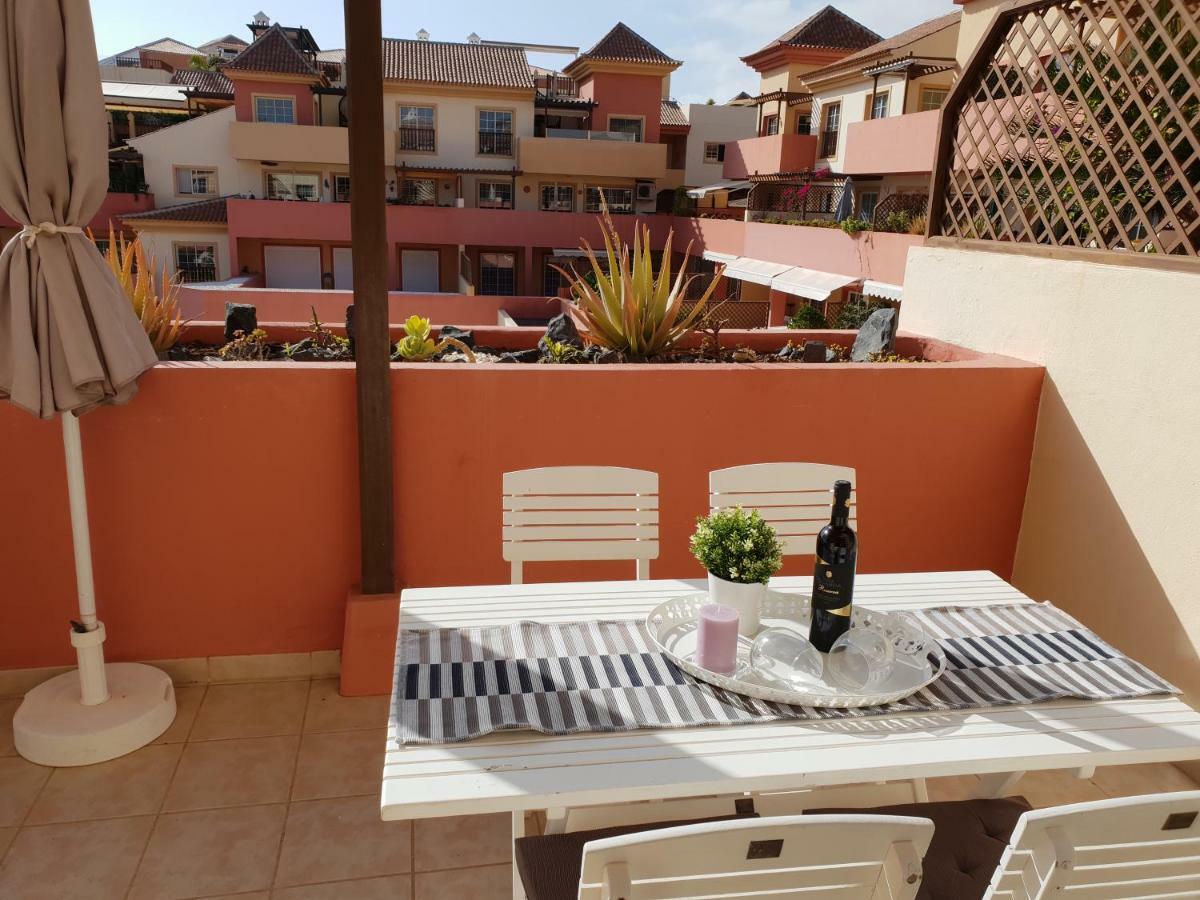 Terrazas Del Duque 2, Terrace, Sea View, Only 300 M To Beach, Heated Pool, Air Conditioning, Wifi Internet, Dishwasher, Washing Machine Costa Adeje  Ngoại thất bức ảnh